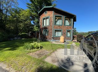 73 Rocky Pond Rd, Boylston, MA 01505