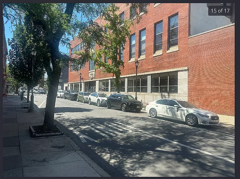 2110-12 South St #21102 — Photo 24