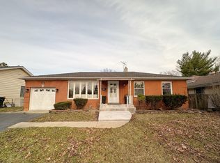215 S Forest Ave, Palatine, IL 60074