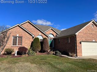 16165 Musket Dr, Macomb, MI 48044