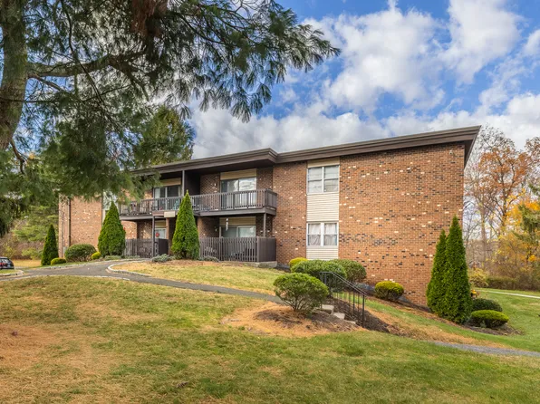 67 Balance Rock Road APT 16, Seymour, CT 06483