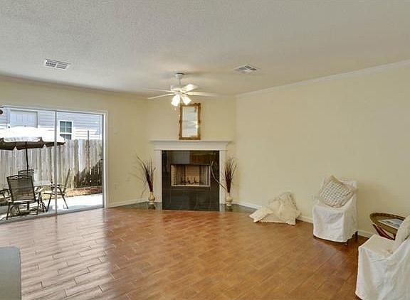3rd image of 705 Old Metairie Dr