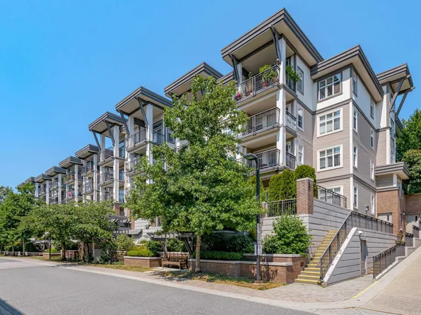 4799 Brentwood Dr #317, Burnaby, BC V5C 0C4