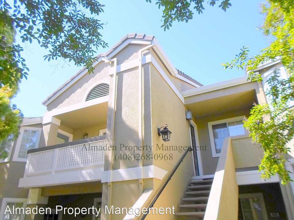 1st image of 938 Owens Lake Dr