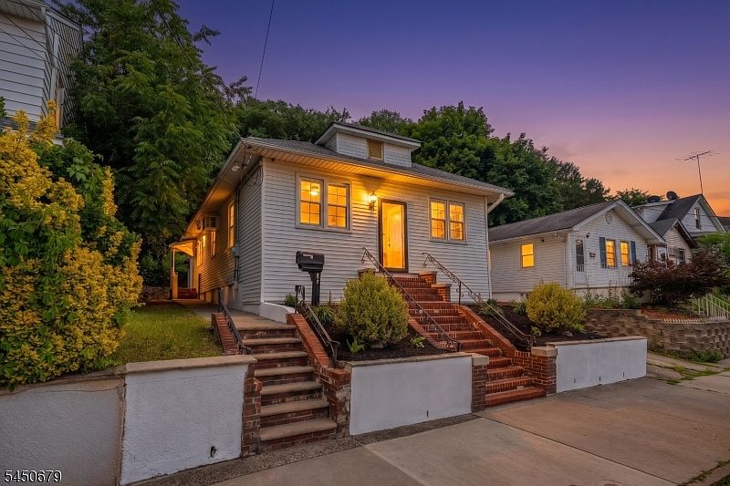 1st image of 99 Newby Ave