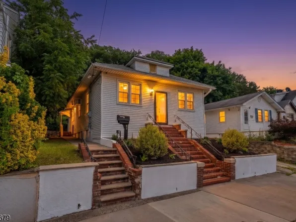 99 Newby Ave, Woodland Park, NJ 07424