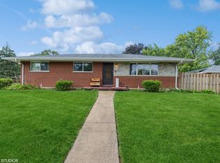 473 W Millers Rd, Des Plaines, IL 60016