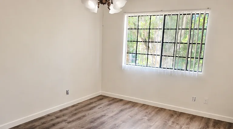 12445 Bay Hill Ct — Photo 6