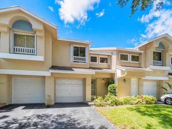 2278 Discovery Circle W, Deerfield Beach, FL 33442