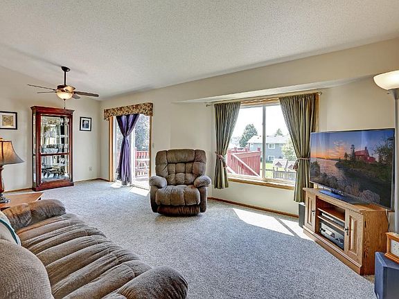 3rd image of 3531 W Mineral Pond Blvd