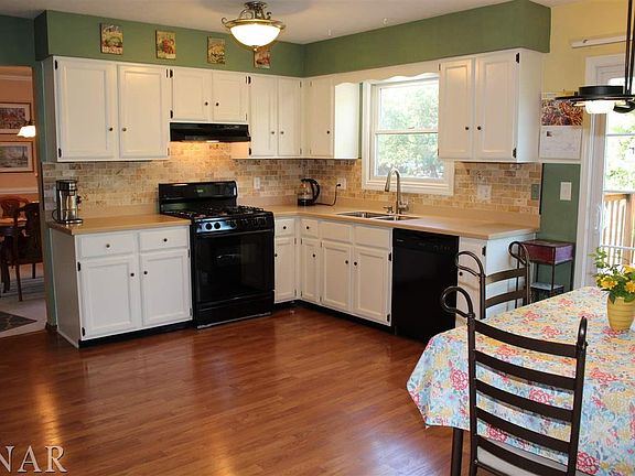 4th image of 505 Cheshire Dr