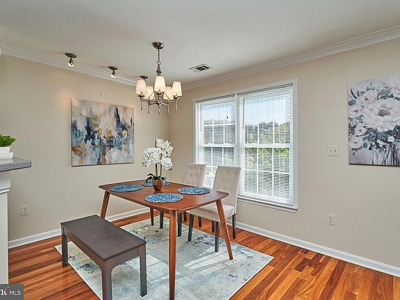 5th image of 12827 Fair Briar Ln #12827