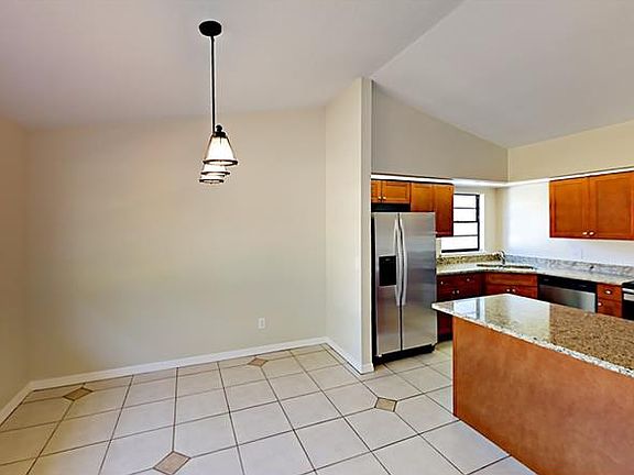 5th image of 6619 Aladdin Dr