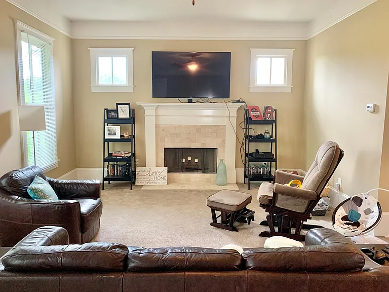 39 Charter Oak Dr — Photo 4