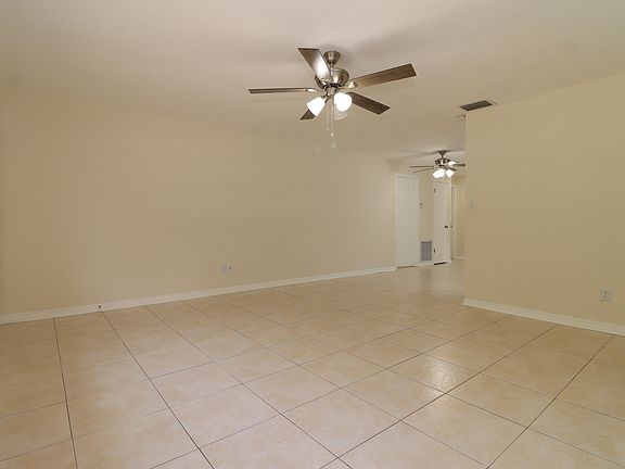 5th image of 1232 Amble Ln