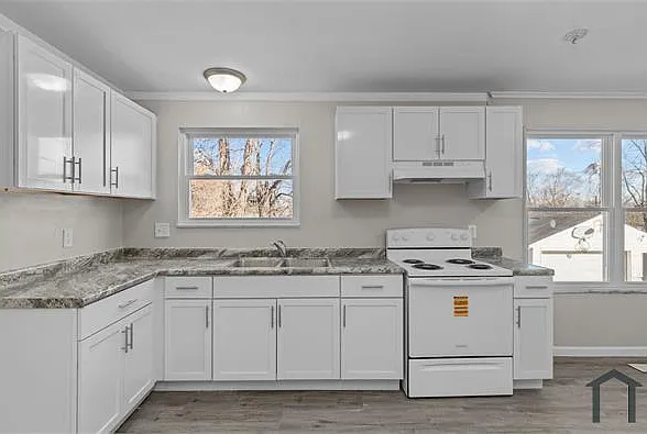 10432 Royal Dr — Photo 17
