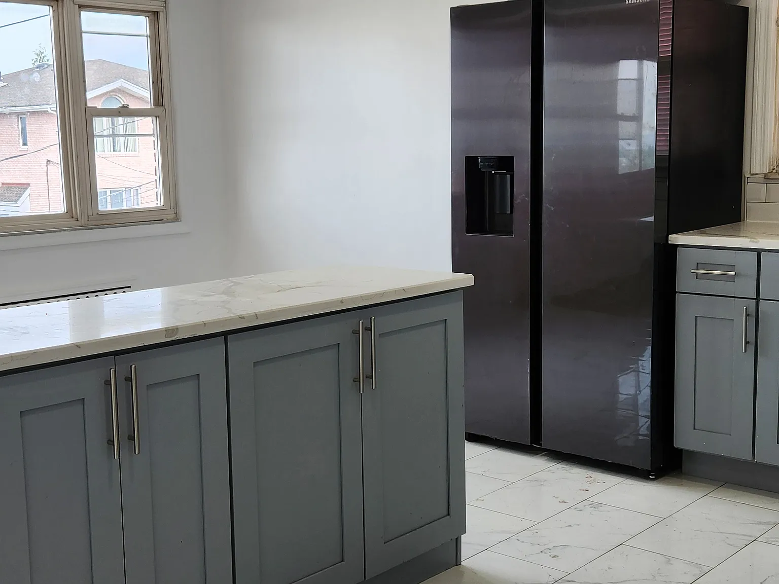 3 bed, $3,300 — Photo 3