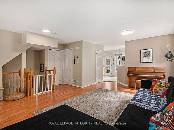 5th image of 1512 Walkley Rd #36