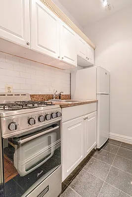 Rented by Corcoran | media 9