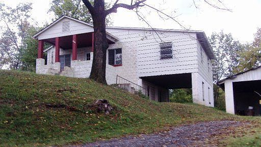 1st image of 2544 Vucrest Ave