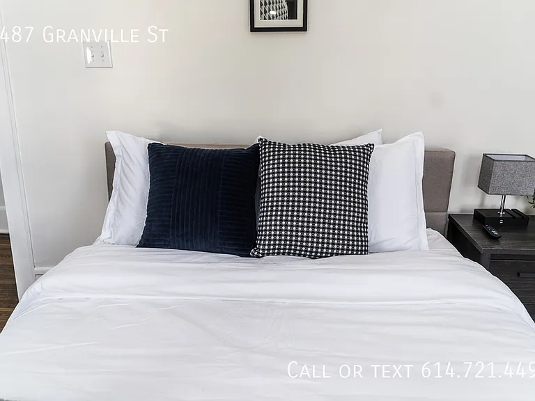 1487 Granville St — Photo 150