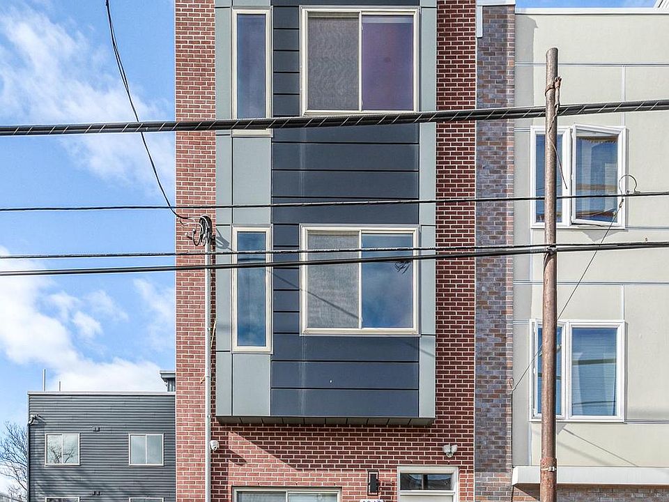 1st image of 1940 N 8th St #1