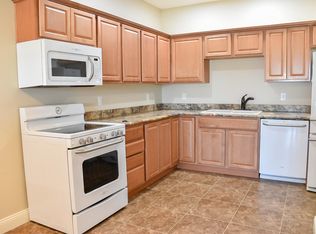 1021 Starwood Ave, Grand Island, NE 68803