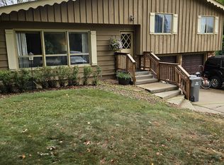 17705 2nd Ave N, Plymouth, MN 55447