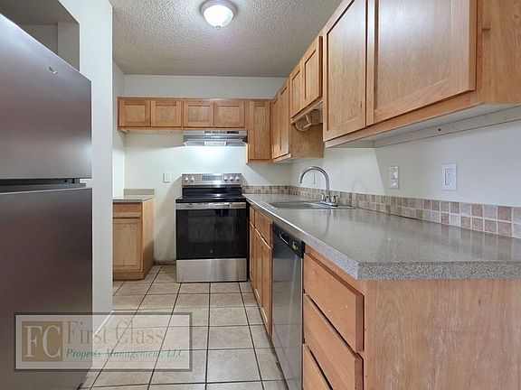 5th image of 17150 Heritage Ct Unit 131