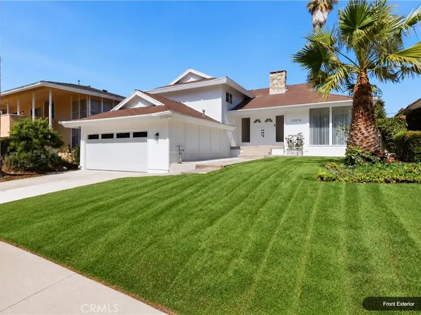 23316 Los Codona Ave, Torrance, CA 90505
