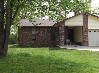 709 Briar Ridge Ct, Jacksonville, AR 72076