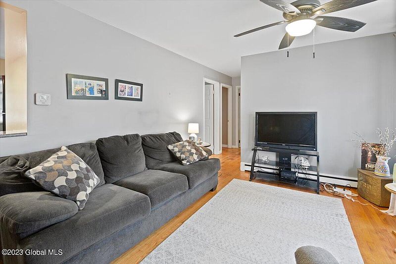 3rd image of 26 Blanchard Avenue