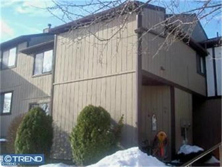 2nd image of 70-6 Holly Dr