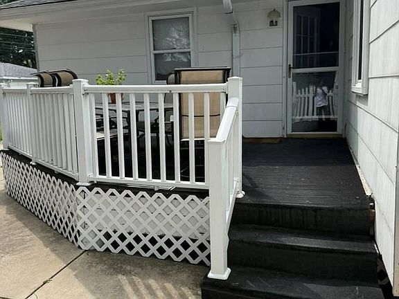 2nd image of 6315 W Hustis STREET