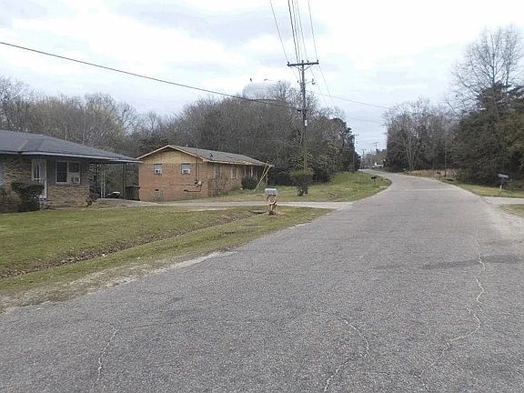 5th image of 1701 Ashdale Rd