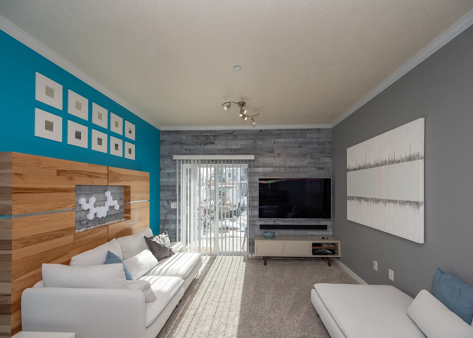 2 bed, 1000 sqft, $2,625 — Photo 1