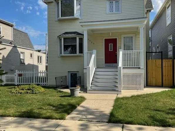 5325 W Winnemac Ave APT 2R, Chicago, IL 60630