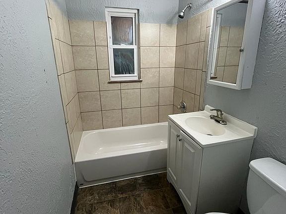 2nd image of 20900 Crystal Ave