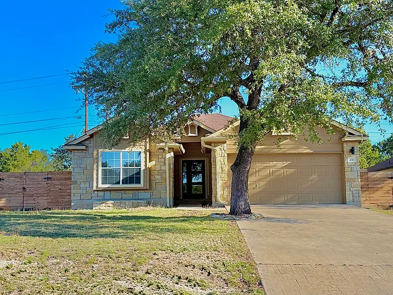 430 Summit Ridge Dr N — Photo 1