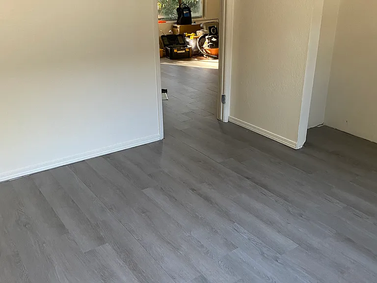 2415 G St — Photo 5