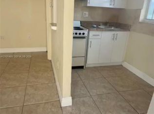 1319 NW 60th St APT 8, Miami, FL 33142