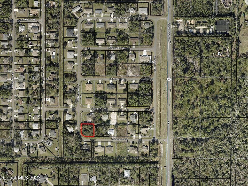 1st image of 1605 Espejo St SE