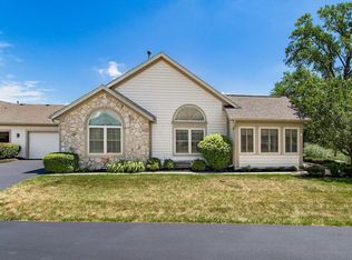 6063 Landings Pond Pl UNIT 13-606, Grove City, OH 43123