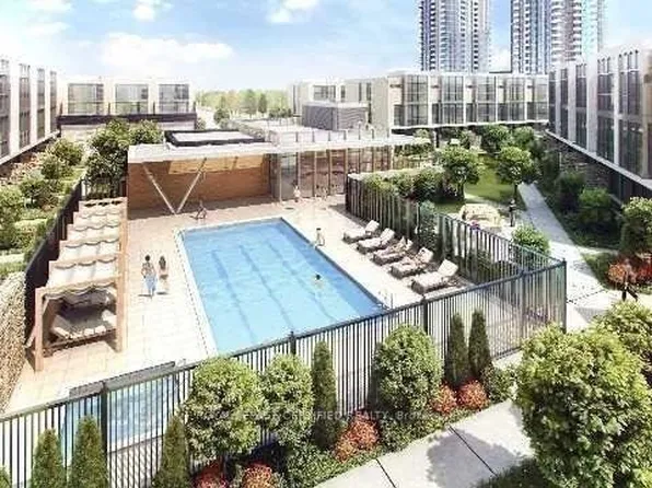 160 Little Creek Rd #3, Mississauga, ON L5R 0E9