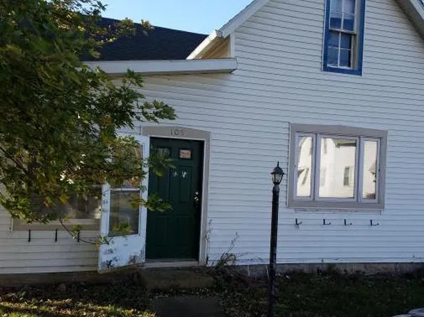 105 Congress St, Golden, IL 62339