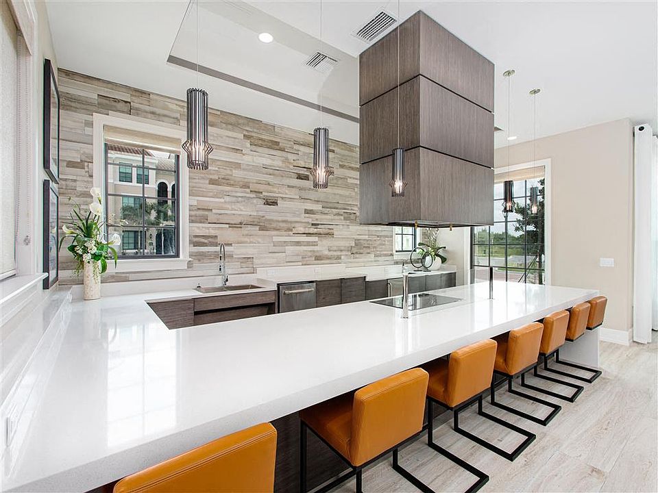 Chef-Caliber Demonstration Kitchen.