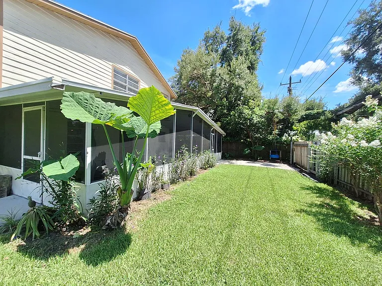 4006 Bayfront Pkwy — Photo 33