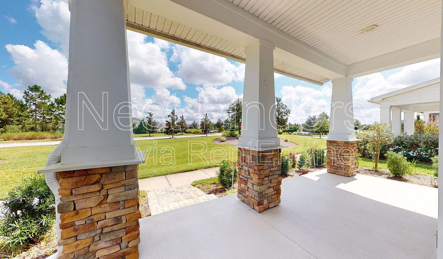 3 bed, 2.5 bath, 2225 sqft, $2,900 — Photo 3