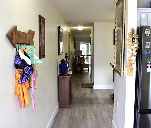 2nd image of 9072 Gervais CIR #306
