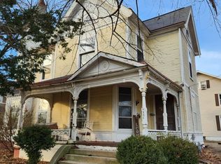 706 E Walnut St, Washington, IN